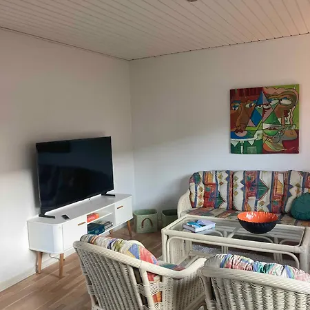 Nice, Bright And Cozy Dwelling For 6-8 Persons Hjørring